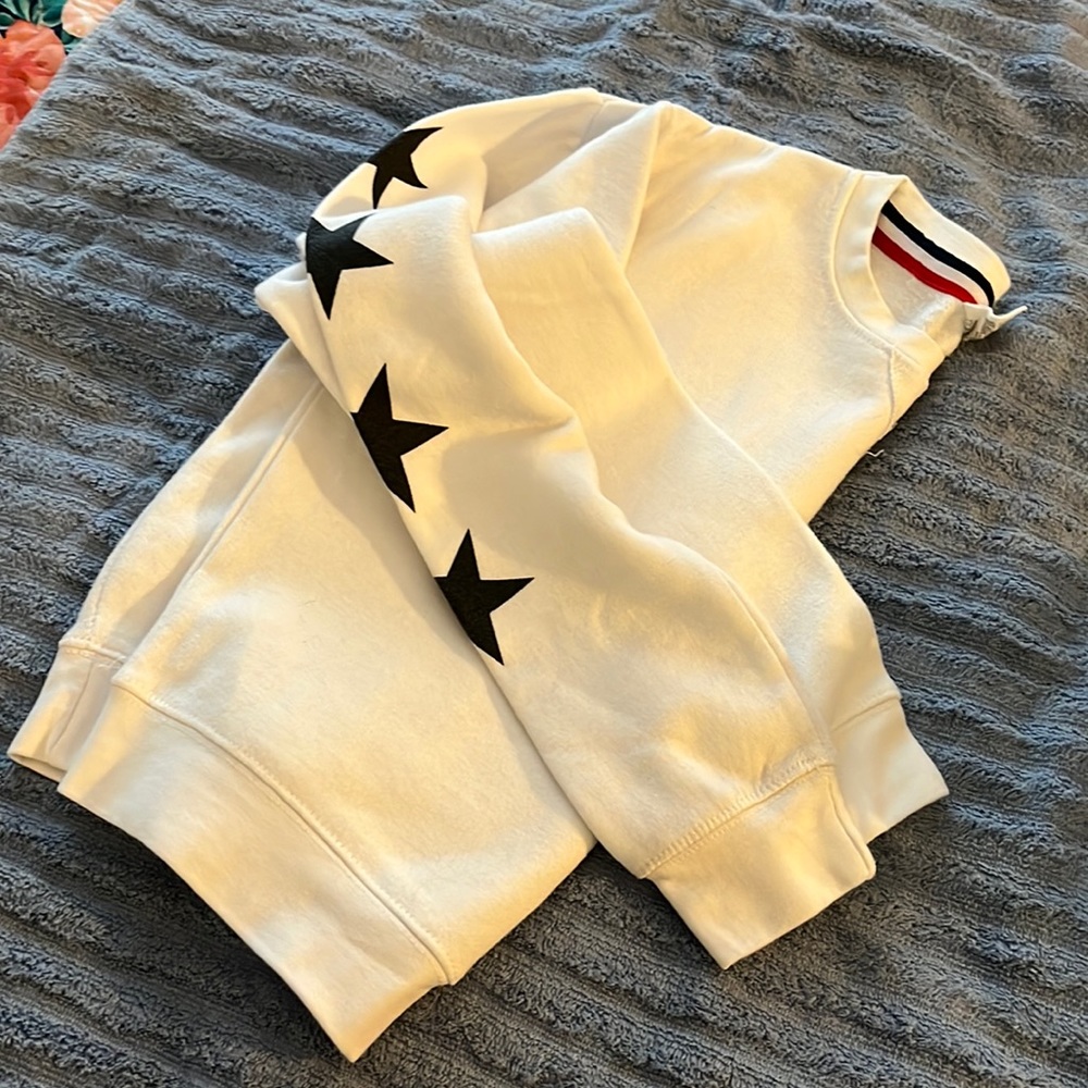 Crew neck sweater